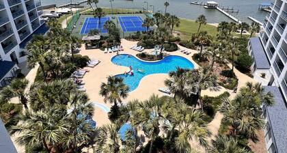 We're just waiting for you! Waves, Sand and Fun in the Sun 🌞