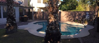 ZOMER SPECIAAL! Prachtig ruime huis met 4 slaapkamers + Lofts voor groepen van alle groottes