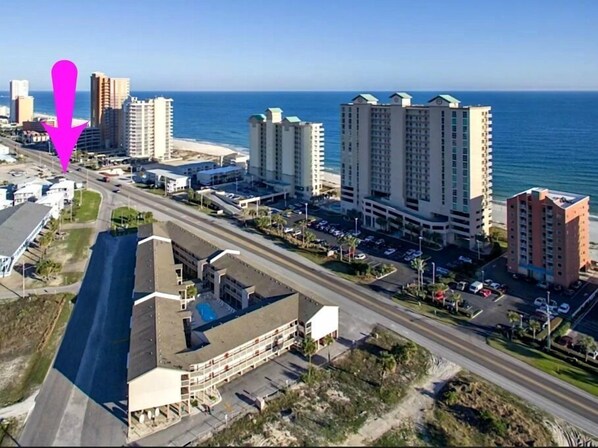 Exterior - Shopping ~ Dining ~ Fun in the sun 🌞 Hurry, Don't Walk, RUN! 🌴 (Gulf Shores)