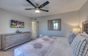 4 chambres, fer et planche à repasser, Wi-Fi gratuit, draps fournis