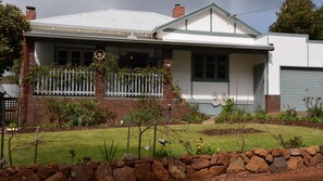 Exterior - Central Bridgetown 2 bedroom cottage (Bridgetown)