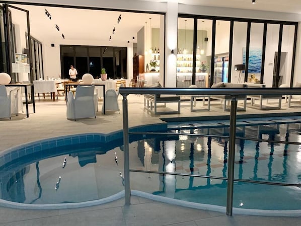 Breakfast, lunch, dinner served; local cuisine - Hotel Olympia (Sarandë)