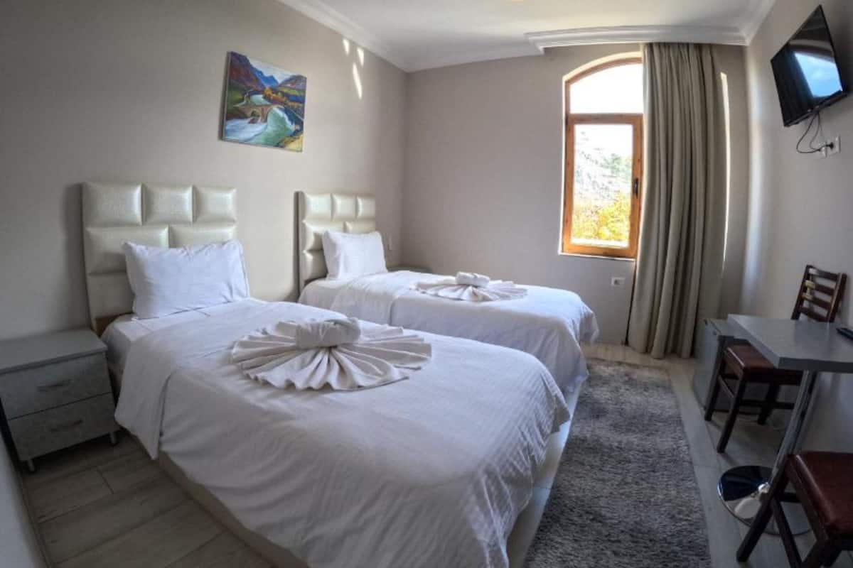 Chambre avec lits jumeaux, balcon | Vue de la chambre