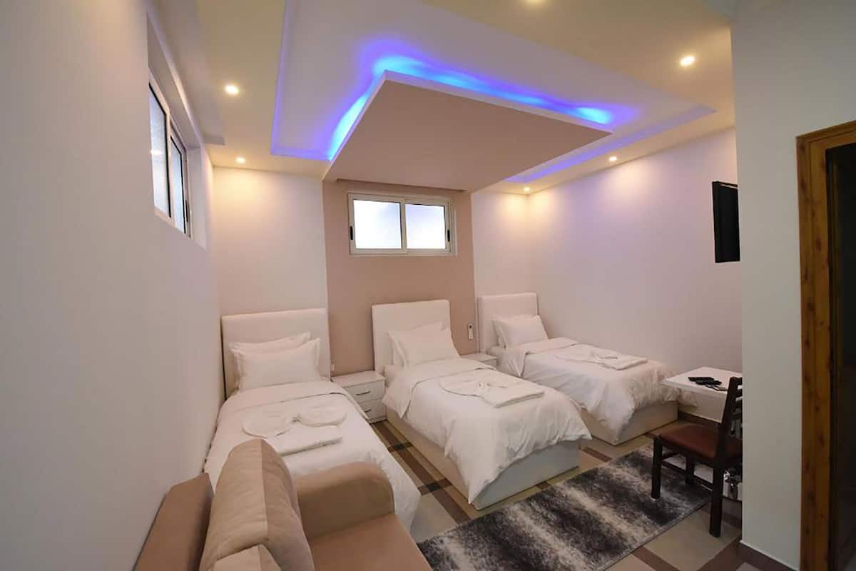 In-room safe, desk, soundproofing, free WiFi