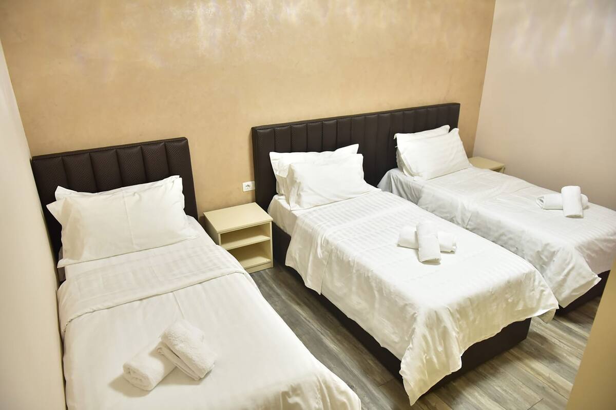 In-room safe, desk, soundproofing, free WiFi