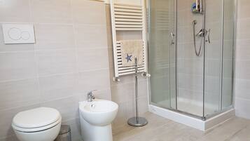 Double Room, Shared Bathroom | Balcony