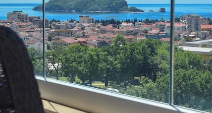 Chill and Go Aparthotel