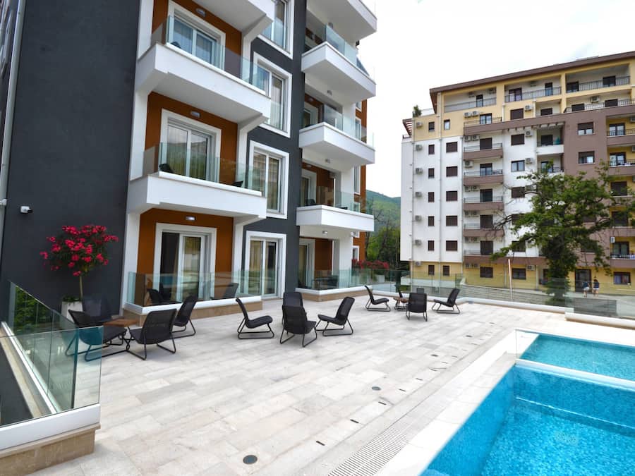 Seasonal outdoor pool