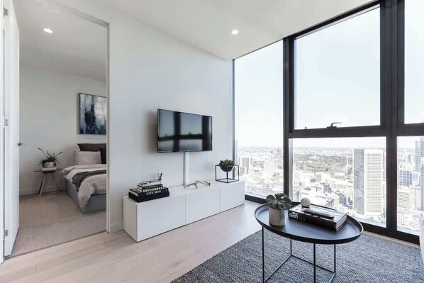 1 Schlafzimmer, laptopgeeigneter Arbeitsplatz, Bügeleisen/Bügelbrett