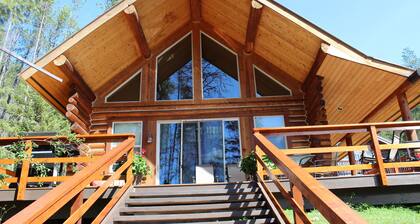 West Glacier Log Cabin mit Seeblick