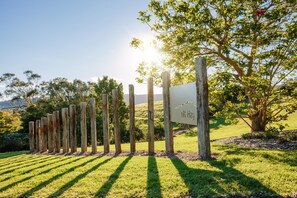 Property grounds - Exclusive Mt Hay Retreat, Berry (Berry)