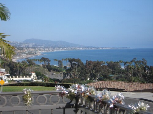 Dana Point Dream Home with White Water Ocean View (Permit #STR14-0084)