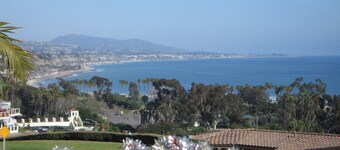Dana Point Dream Home with White Water Ocean View (Permit #STR14-0084)
