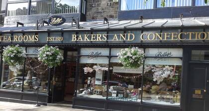 Character Cottage in Haworth. Come and Enjoy Yorkshire...Yours To Discover!