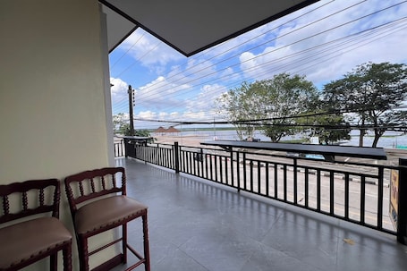 Family Room, Balcony, Lake View | Terrace/patio