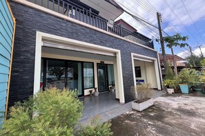 Fachada da propriedade