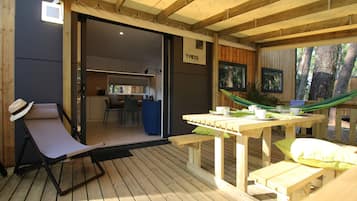 Premium Cottage, 3 Bedrooms | Terrace/patio