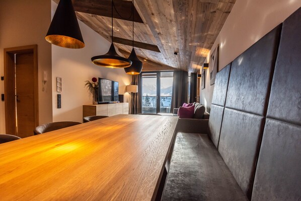 Interior - SR, Top 20 - Ap. 67m² mit 2 SZ, Balkon 9m² inkl. K (Zell am See)