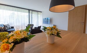 Interior - SR, Top 10 - Ap. 86m² mit 2 SZ, Balkon 14m² (Zell am See)