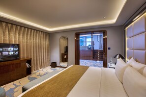 Royal Suite, 1 King Bed | Hypo-allergenic bedding, in-room safe, desk, laptop workspace
