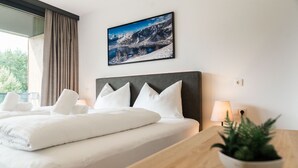 2 bedrooms, in-room safe, free WiFi - SR, Top 9 - Ap. 87m² mit 2 SZ, Balkon 18m² (Zell am See)