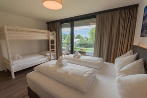 2 bedrooms, in-room safe, free WiFi