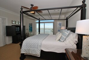 7 habitaciones, tabla de planchar con plancha, wifi y ropa de cama 