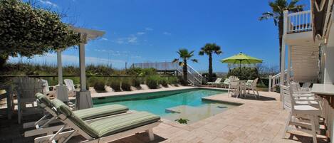 Outdoor pool, a heated pool