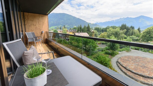Outdoor dining - SR, Top 17 - Ap. 60m² mit 2 SZ, Balkon 9m² (Zell am See)