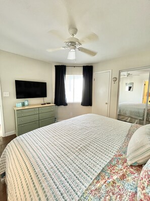 1 bedroom, iron/ironing board, free WiFi, bed sheets