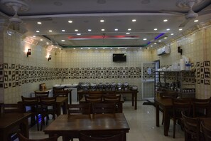 Desayuno típico de la región gratuito