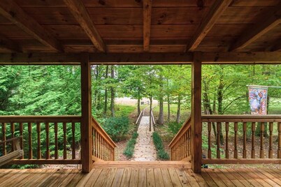 CABINA DE REGISTRO PRIVADA - AL LADO DE LA CORRIENTE DE TRUCHA - PESCA EN PROPIEDAD