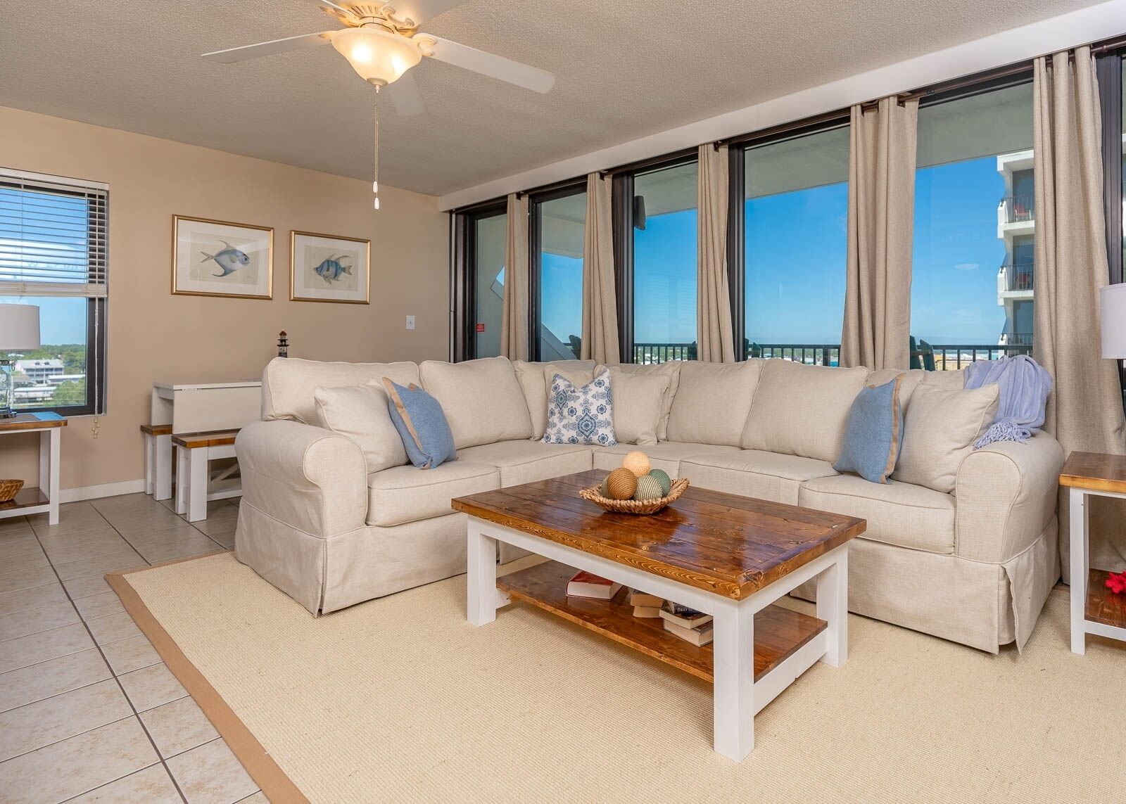 BEACH VIEW ! 3 BR 2 BA ! Island Winds West in Gulf Shores