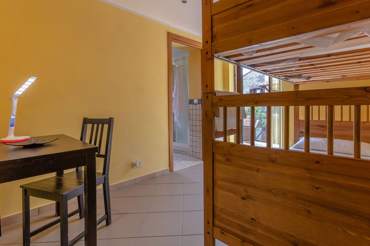 Comfort Apartment, 3 Bedrooms, Terrace | 1 bedroom, hypo-allergenic bedding, down comforters, free WiFi