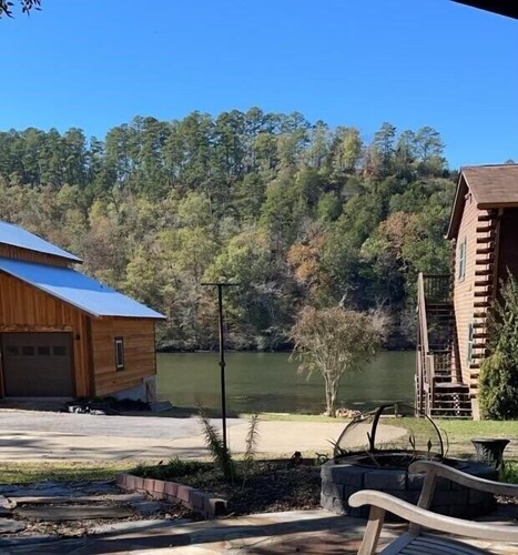 Cozy Cabin on the Water!!!