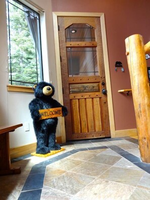 Interior -  5-Star Custom Luxury Home With Hot Tub & Pool Table with easy winter access. (South Lake Tahoe)