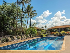 Outdoor pool, a heated pool