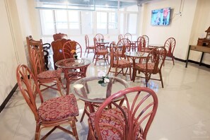 Restaurant - Khaosan Station - Adults Only - Hostel (Bangkok)