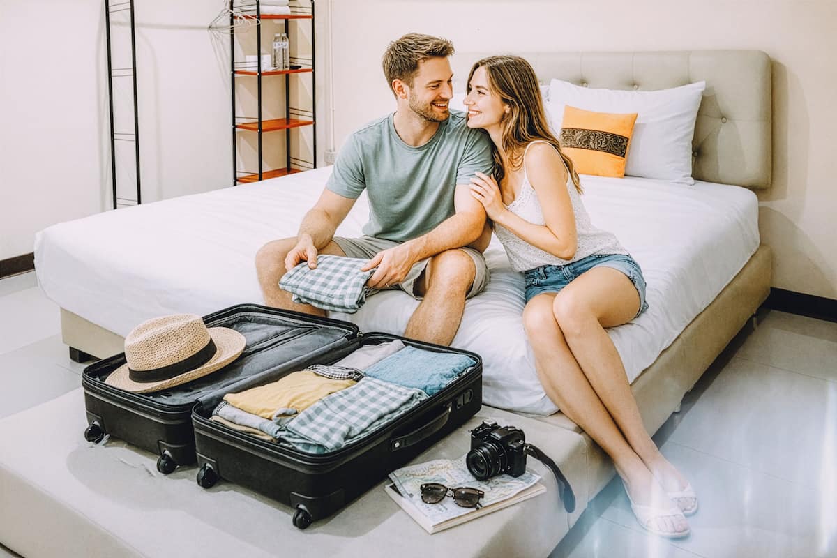 Standard Room, 1 King Bed, Shared Bathroom