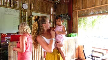 Hoạt động cho trẻ em