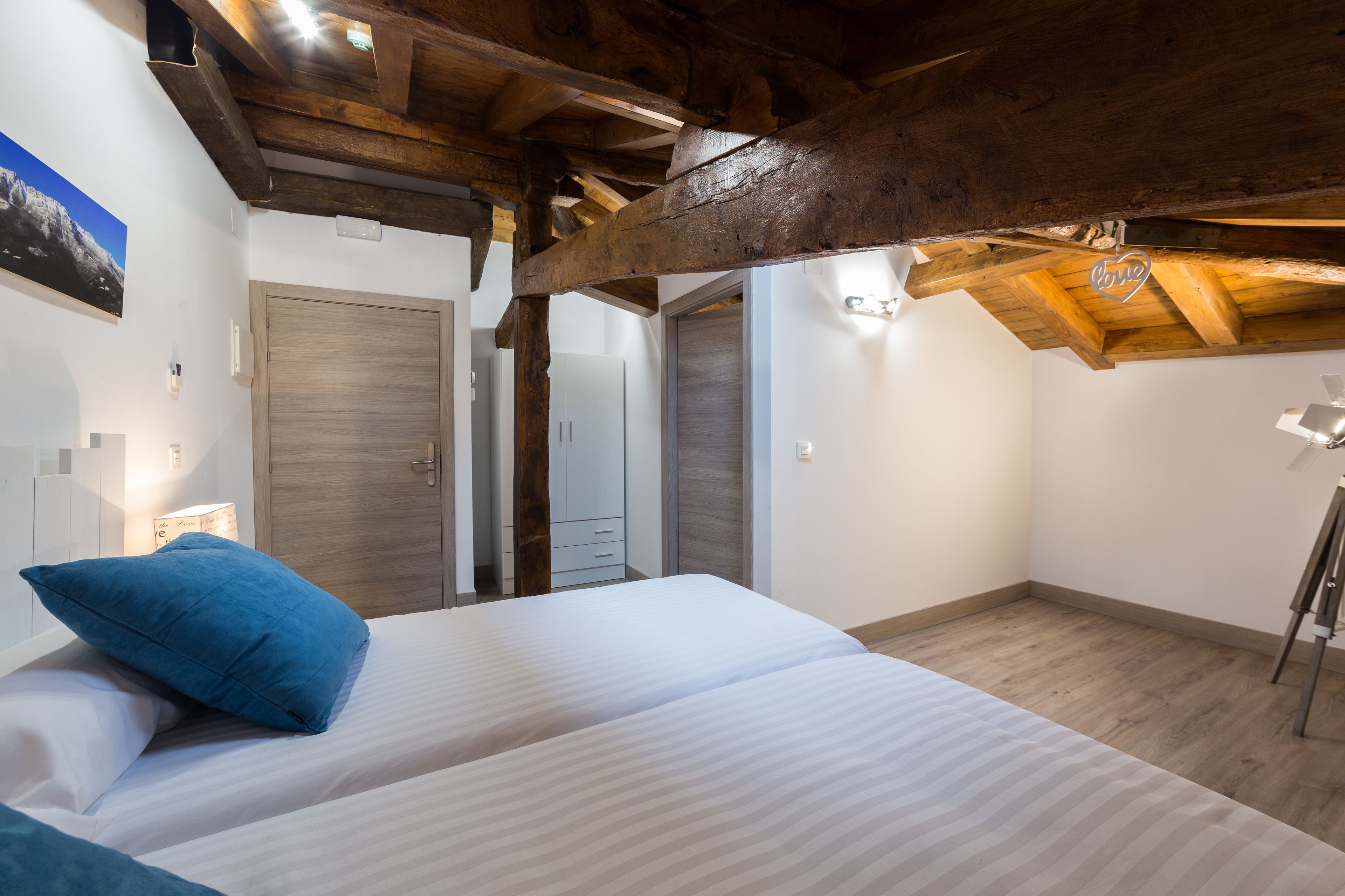 triple room (301) | premium bedding, memory-foam beds, in-room safe, desk