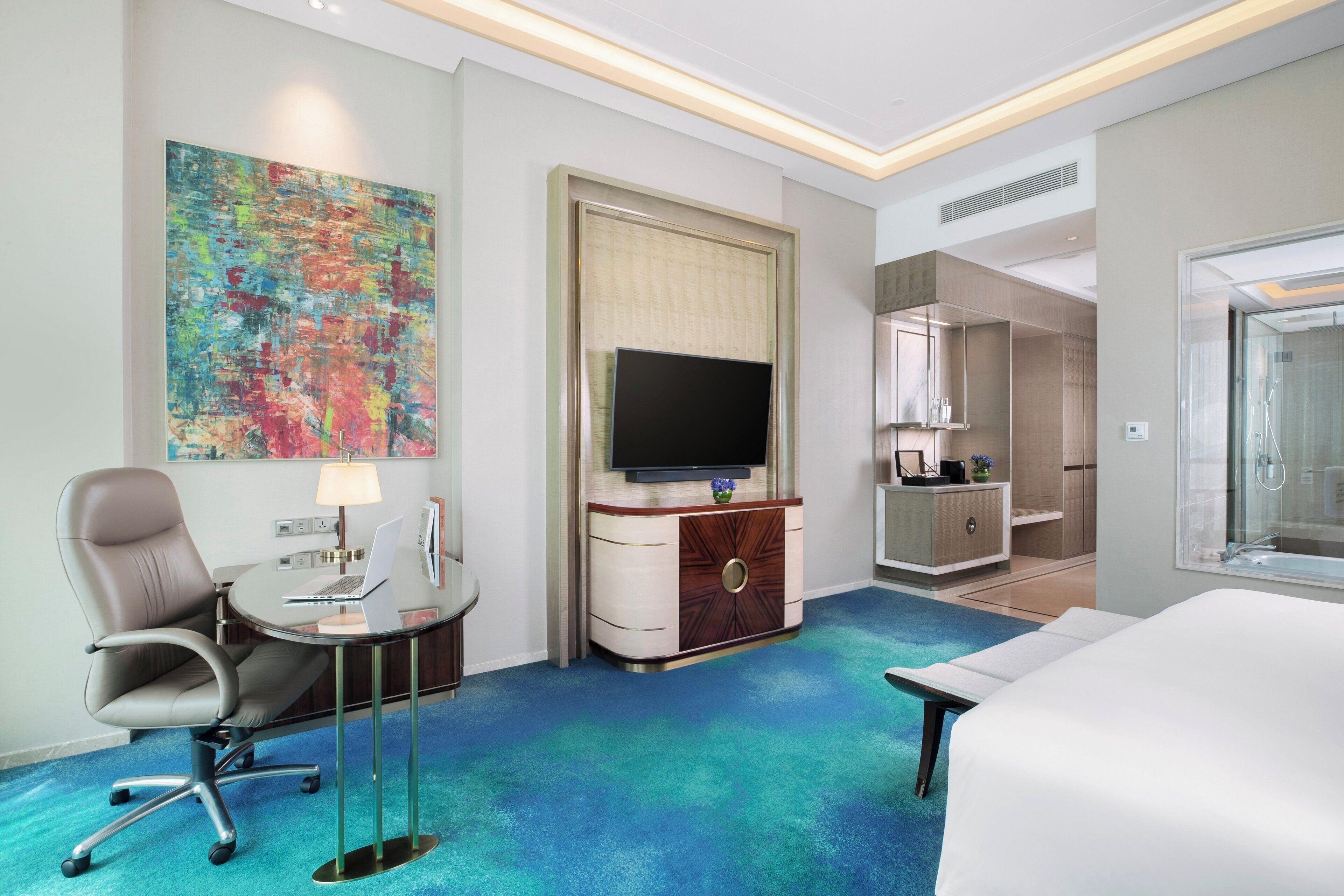 Premium-Zimmer, 1 King-Bett, Zutritt zur Club Lounge | Zimmerausstattung