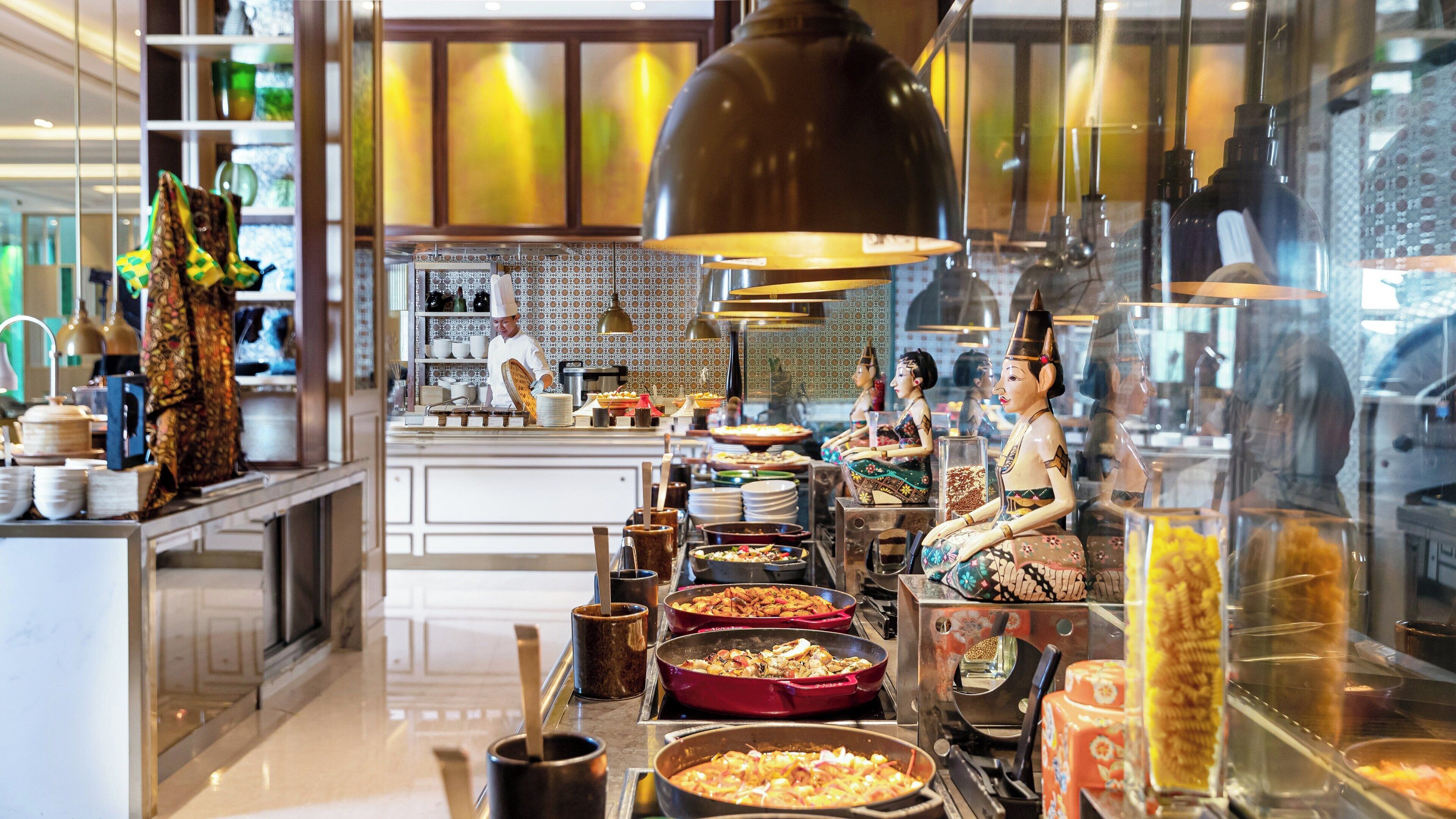 Petit déjeuner buffet servi tous les jours en supplément