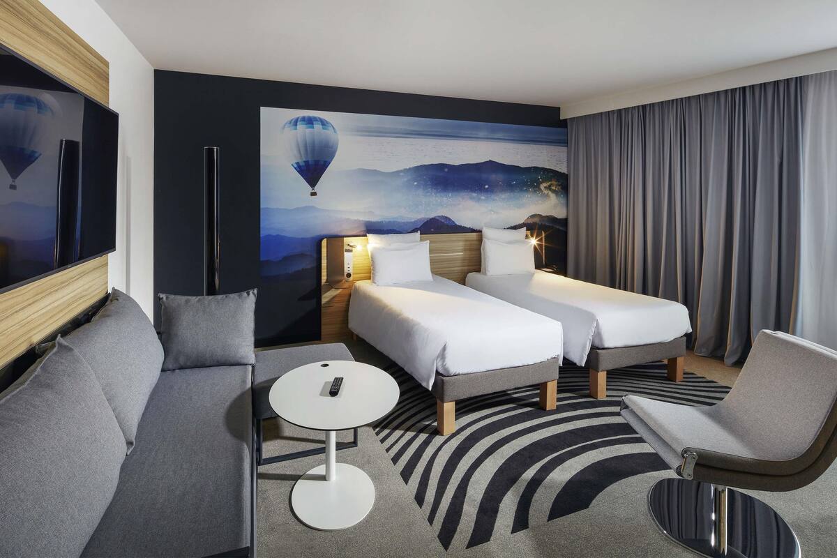 Premium bedding, minibar, in-room safe, blackout drapes