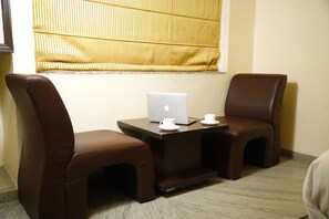 In-room safe, desk, soundproofing, iron/ironing board - The Prime Hotel Jaipur (Jaipur)