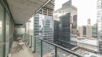 Apartamento de lujo, 1 habitación, cocina, vistas a la ciudad | Vistas a la ciudad