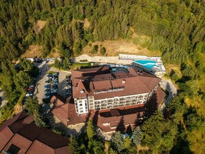 Front of property - Grand Hotel Velingrad (Velingrad)