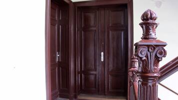 Căn hộ tiện nghi đơn giản, phòng tắm riêng (Kurt-Schumacher-Str. 21 ) | Khu sảnh