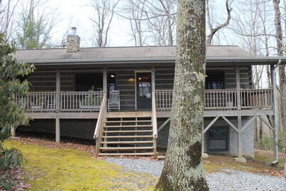 Riverside Log Cabins