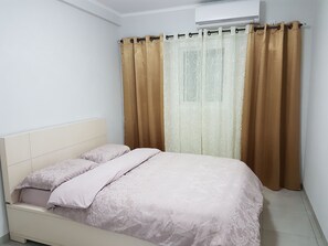 Apartment, 1 Bedroom | Living room | Flat-screen TV - Comfort Apartments (Haifa)